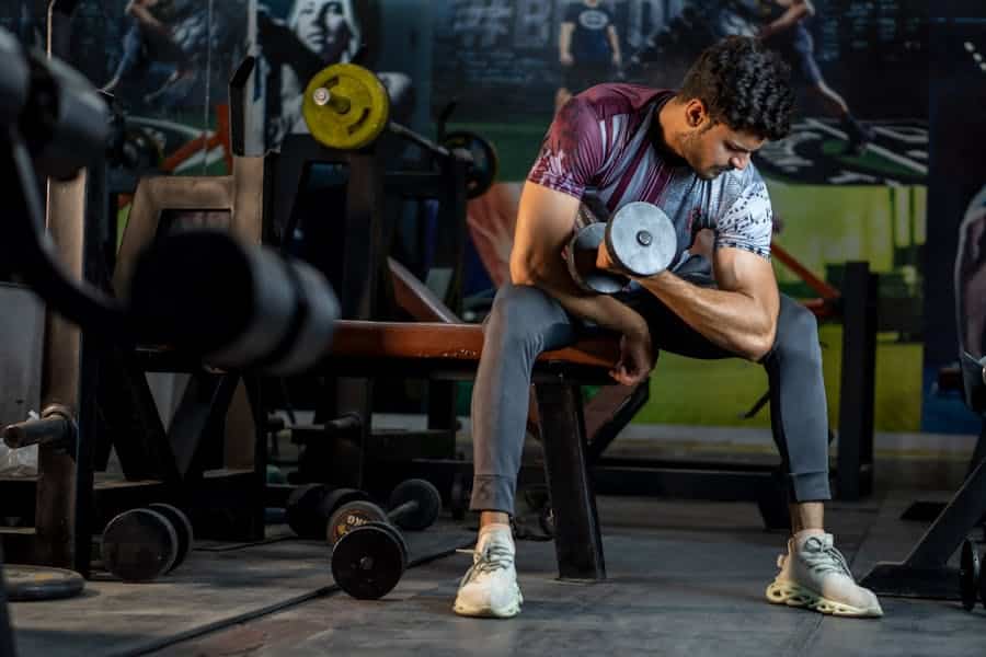 qu conviene entrenar primero fuerza cardio o t interna Imagen de Qué conviene entrenar primero: fuerza, cardio o técnica
