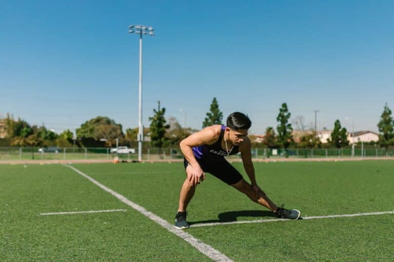 Imagen de Qué ejercicios ayudan a prevenir molestias de rodilla en deportistas recreativos