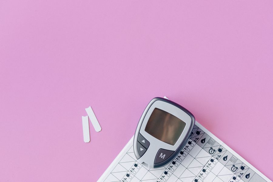 Monitor de glucosa sanguínea y tiras de prueba