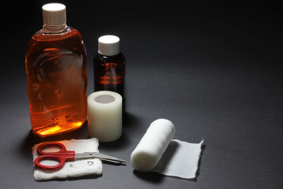 suministros primeros auxilios heridas infectadas 1 Suministros de primeros auxilios para heridas infectadas