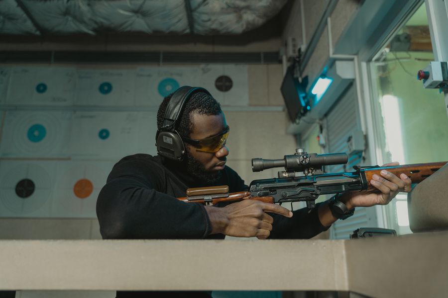 CL 26 1672 como elegir arma de aire comprimido para tiro deportivo detalle ¿Qué distancia de práctica define el arma de aire comprimido que conviene?